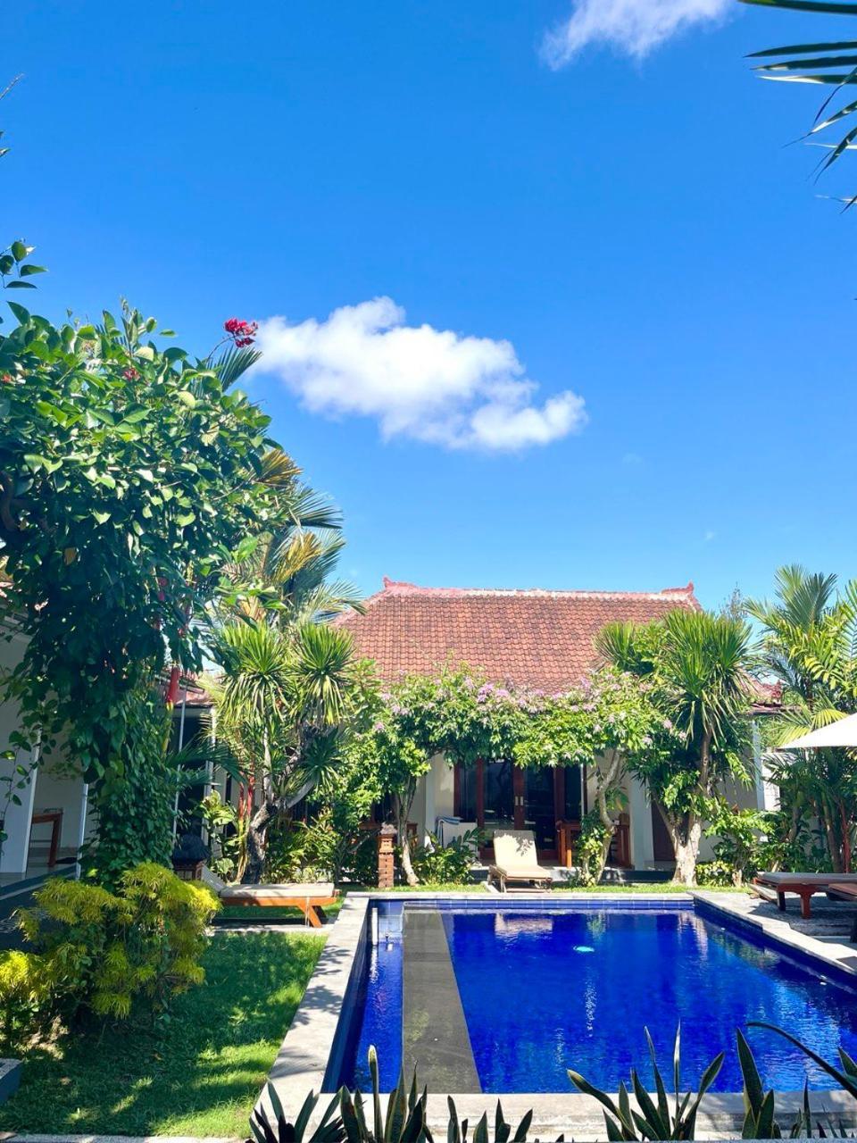 Pererenan Nengah Guest House Canggu Buitenkant foto
