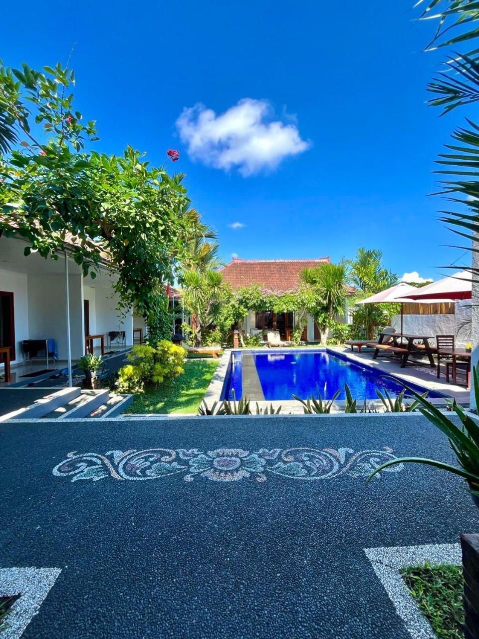 Pererenan Nengah Guest House Canggu Buitenkant foto